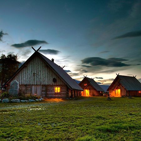 Viking Cabins - Mit Fablab - Solvik Kvalvik  Exteriör bild