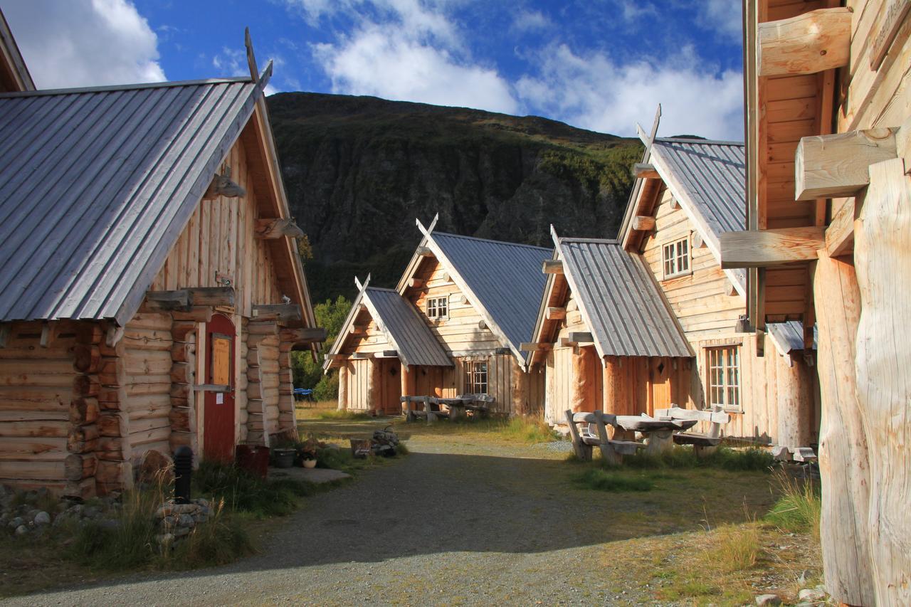 Viking Cabins - Mit Fablab - Solvik Kvalvik  Exteriör bild